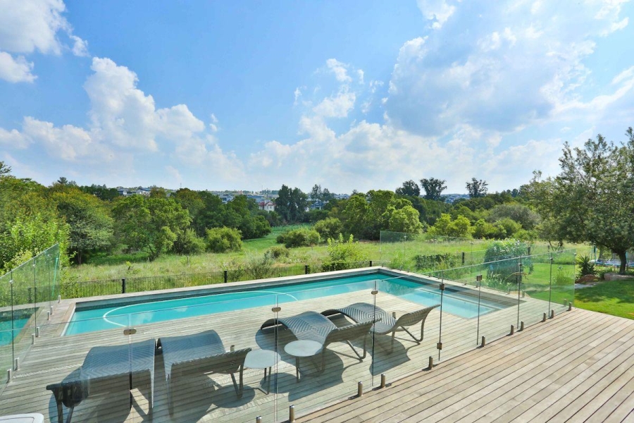 5 Bedroom Property for Sale in Waterfall Country Estate Gauteng