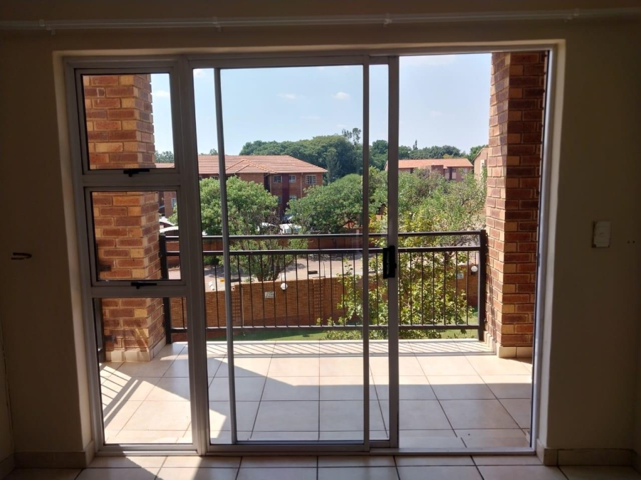 To Let 2 Bedroom Property for Rent in Annlin Gauteng