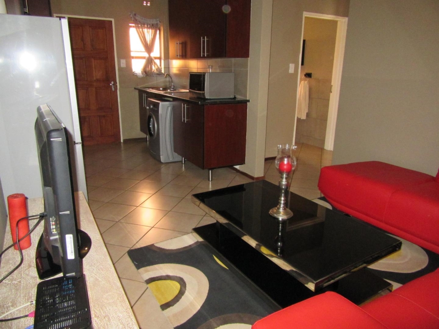 2 Bedroom Property for Sale in Albertsdal Gauteng