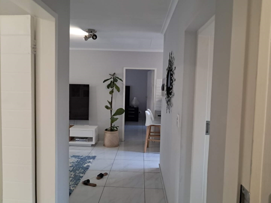 To Let 3 Bedroom Property for Rent in Noordwyk Gauteng