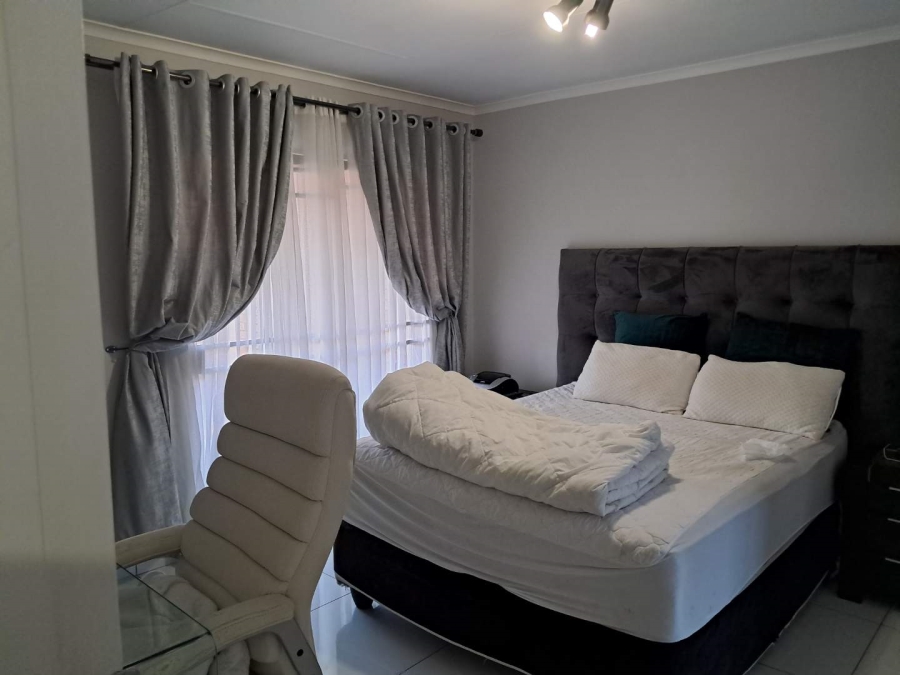 To Let 3 Bedroom Property for Rent in Noordwyk Gauteng
