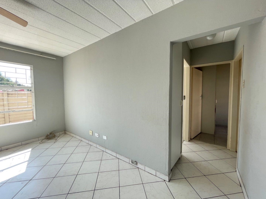 2 Bedroom Property for Sale in Norkem Park Gauteng