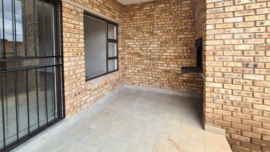 3 Bedroom Property for Sale in Wierdapark Gauteng