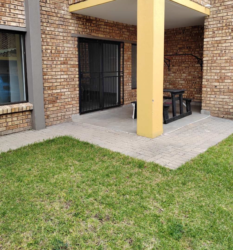 3 Bedroom Property for Sale in Wierdapark Gauteng