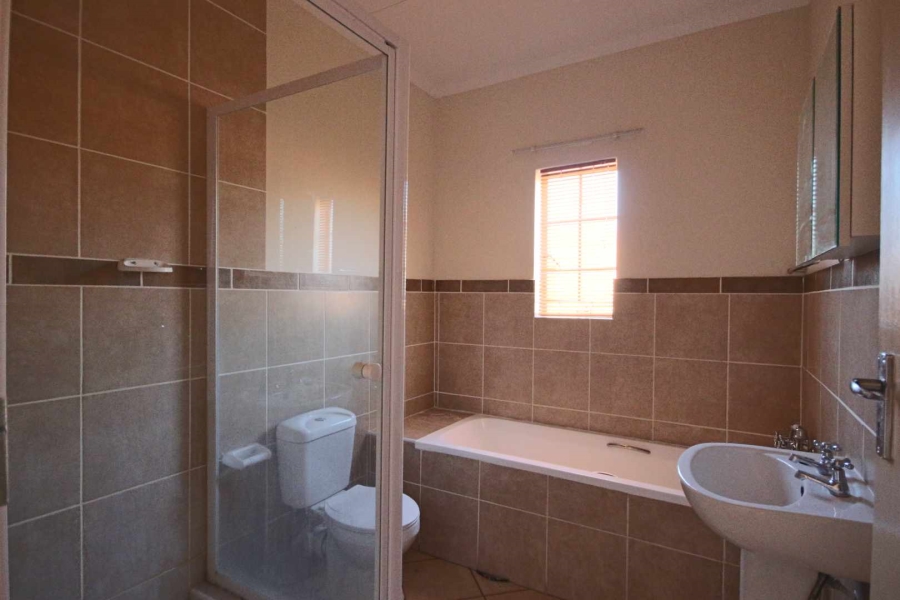 To Let 3 Bedroom Property for Rent in Montana Gauteng