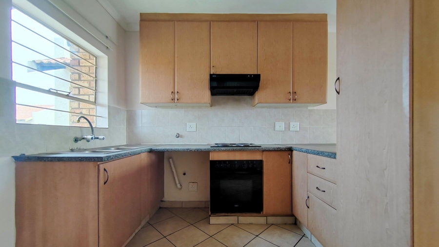 To Let 2 Bedroom Property for Rent in Celtisdal Gauteng