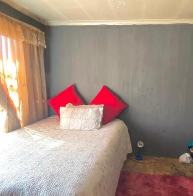 4 Bedroom Property for Sale in Dawn Park Gauteng