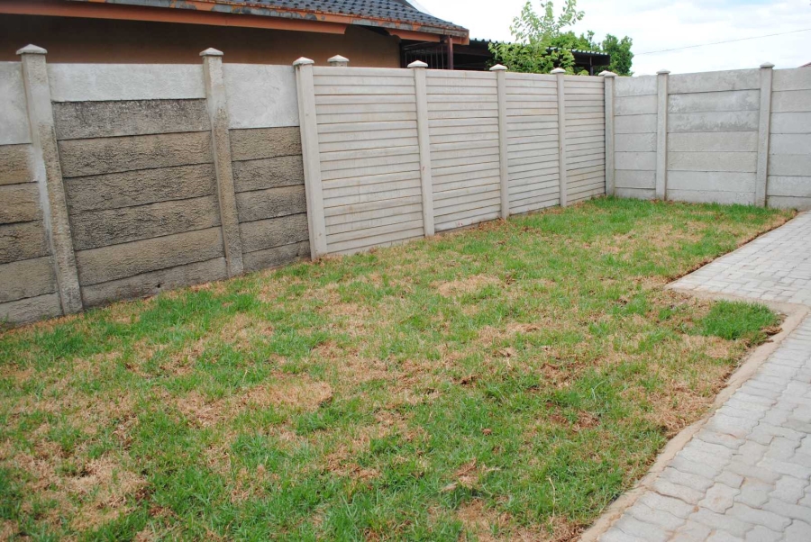 To Let 3 Bedroom Property for Rent in Riversdale Gauteng