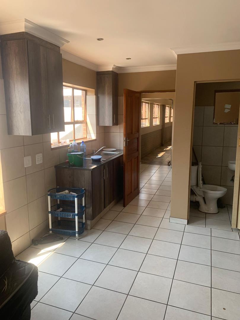 9 Bedroom Property for Sale in Kempton Park Gauteng