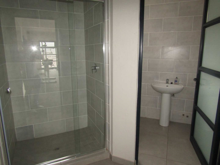To Let 3 Bedroom Property for Rent in Bardene Gauteng
