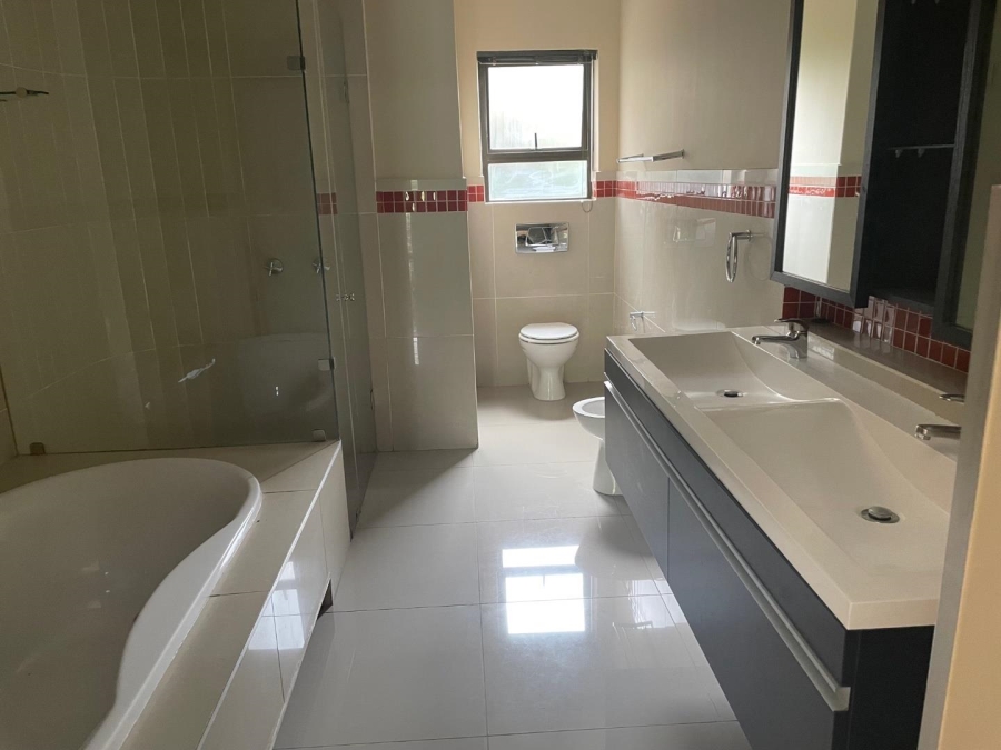 To Let 2 Bedroom Property for Rent in Melrose North Gauteng