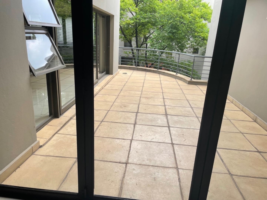 To Let 2 Bedroom Property for Rent in Melrose North Gauteng