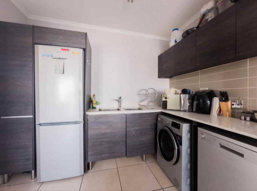 1 Bedroom Property for Sale in Equestria Gauteng