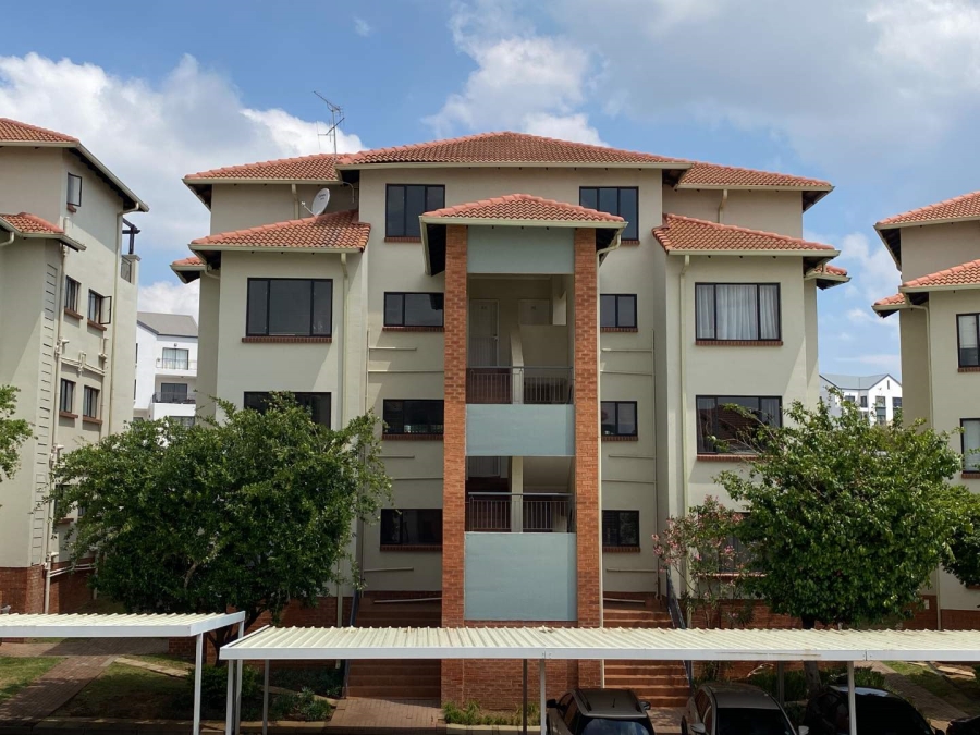 2 Bedroom Property for Sale in Greenstone Hill Gauteng
