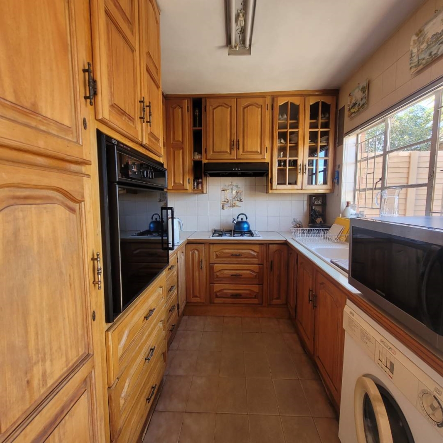 3 Bedroom Property for Sale in Selwyn Gauteng
