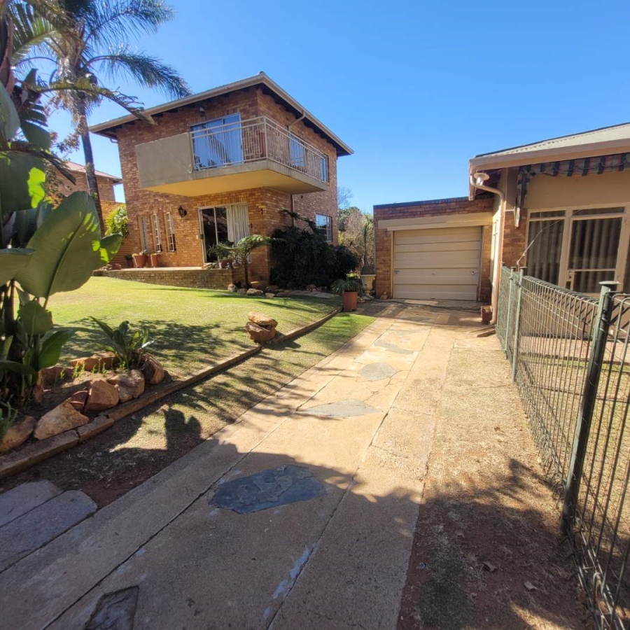 3 Bedroom Property for Sale in Selwyn Gauteng