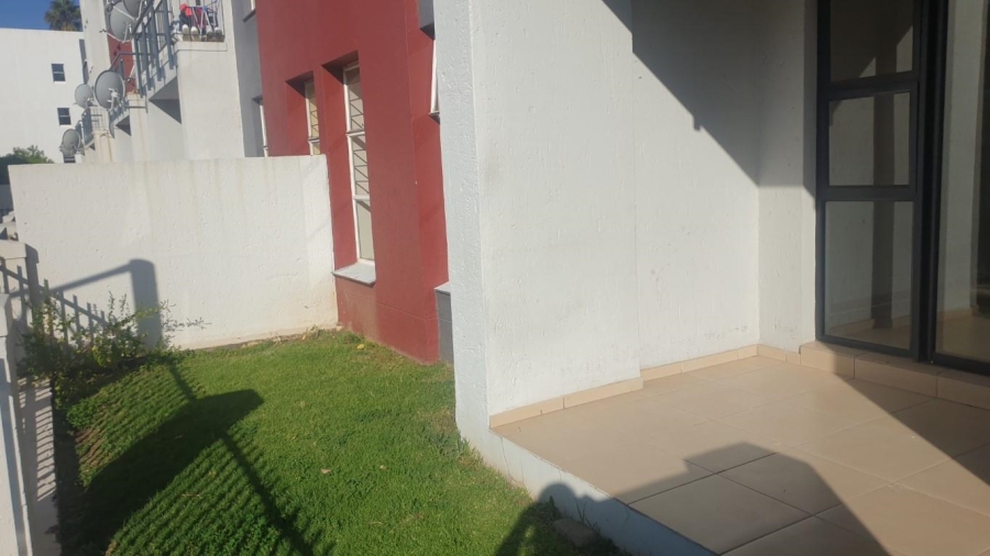 To Let 2 Bedroom Property for Rent in Ferndale Gauteng