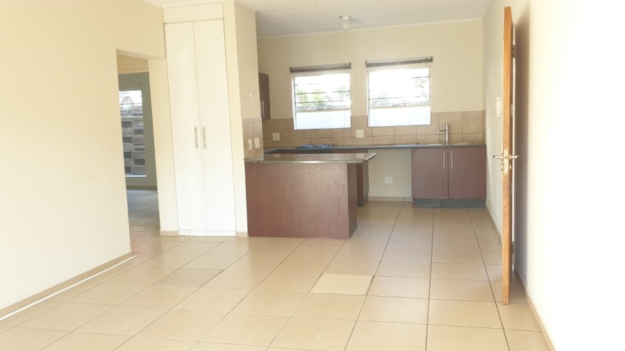 To Let 2 Bedroom Property for Rent in Ferndale Gauteng