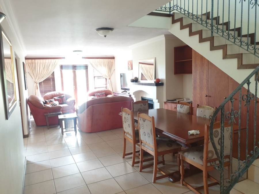 To Let 2 Bedroom Property for Rent in Dainfern Gauteng