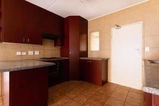 To Let 2 Bedroom Property for Rent in North Riding Gauteng