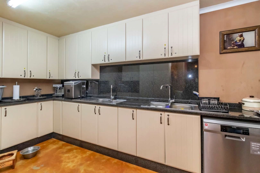 Commercial Property for Sale in Ferndale Gauteng