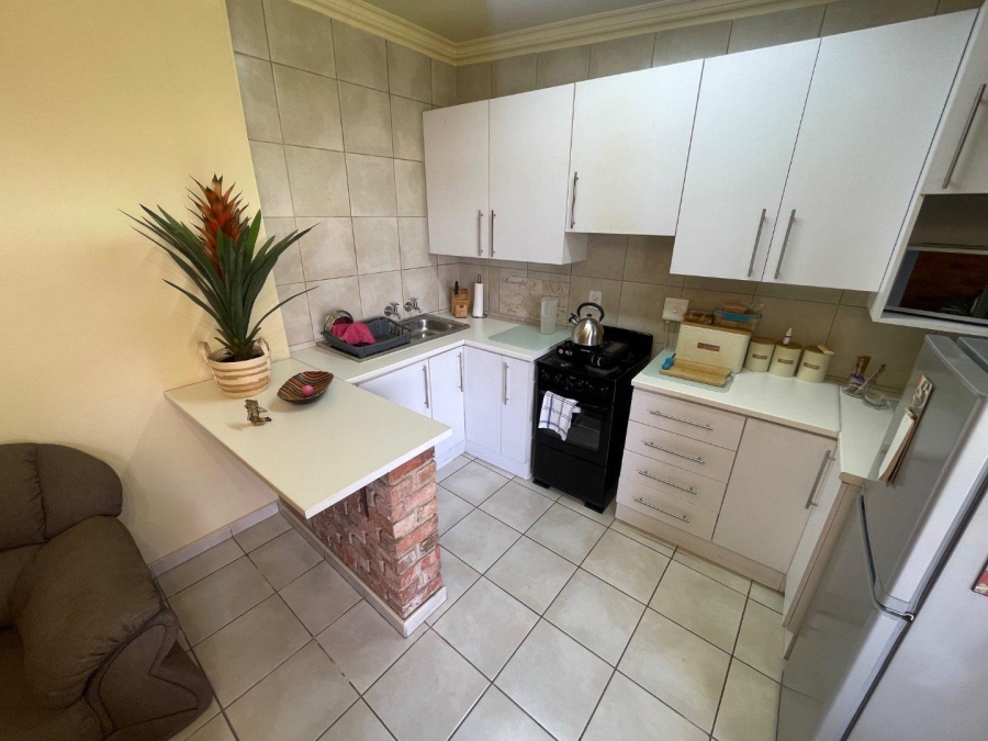 4 Bedroom Property for Sale in South Crest Gauteng