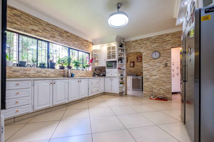 5 Bedroom Property for Sale in Sunward Park Gauteng