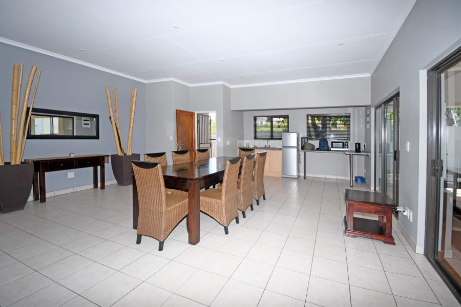 To Let 2 Bedroom Property for Rent in Magaliessig Gauteng