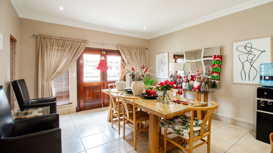 3 Bedroom Property for Sale in Lakefield Gauteng