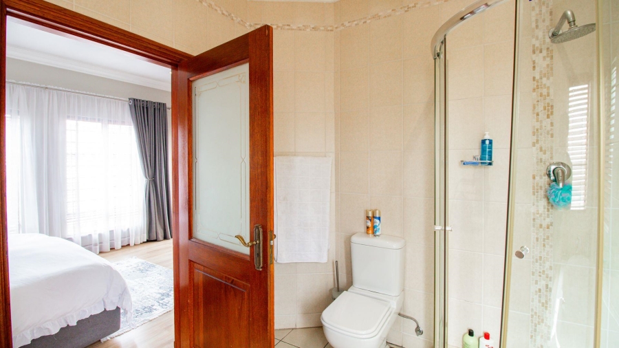 3 Bedroom Property for Sale in Lakefield Gauteng