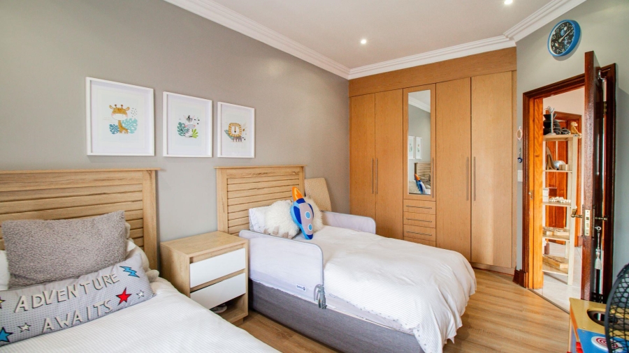 3 Bedroom Property for Sale in Lakefield Gauteng
