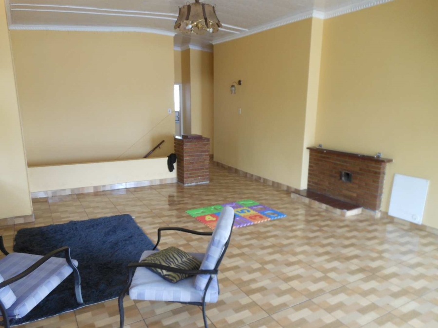 To Let 3 Bedroom Property for Rent in Townsview Gauteng