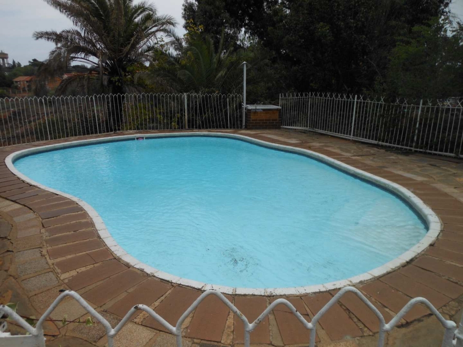 To Let 3 Bedroom Property for Rent in Townsview Gauteng