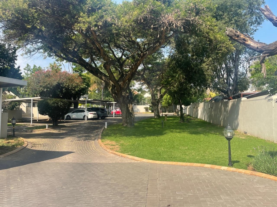 2 Bedroom Property for Sale in Sandown Gauteng