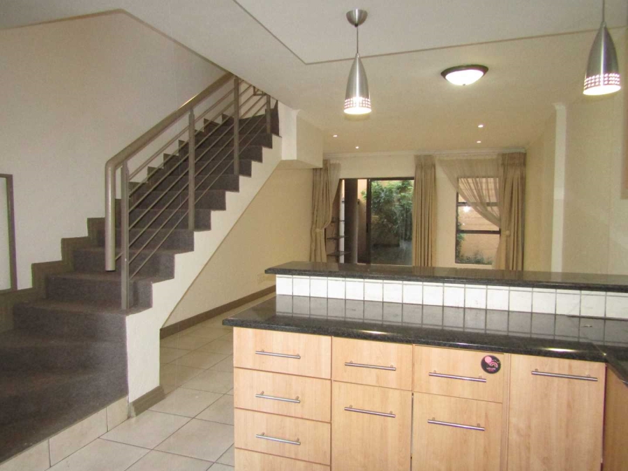 To Let 3 Bedroom Property for Rent in Glenhazel Gauteng