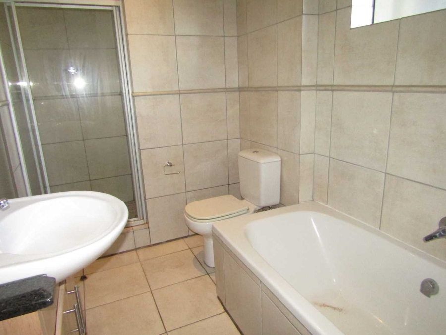To Let 3 Bedroom Property for Rent in Glenhazel Gauteng