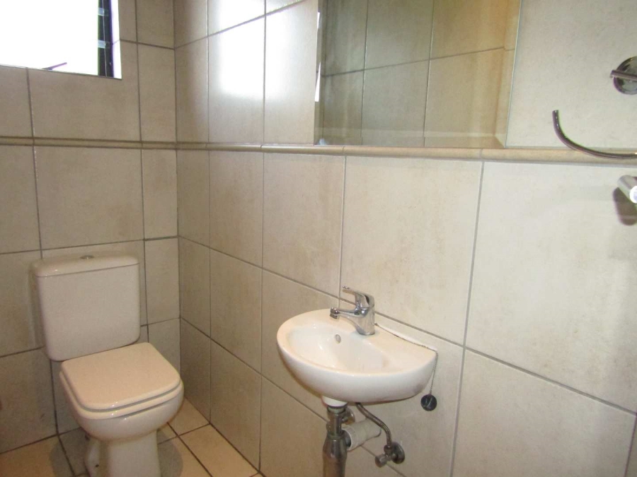 To Let 3 Bedroom Property for Rent in Glenhazel Gauteng