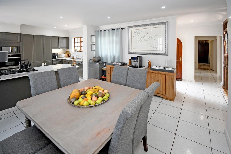 4 Bedroom Property for Sale in Lonehill Gauteng