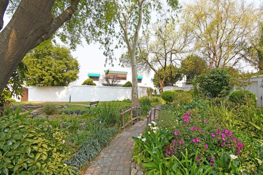 4 Bedroom Property for Sale in Lonehill Gauteng