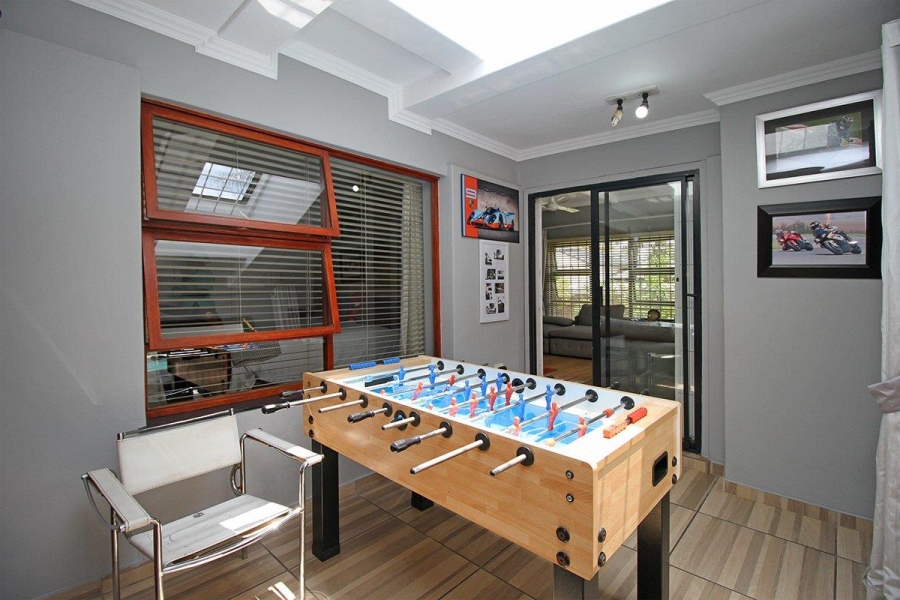 3 Bedroom Property for Sale in The Gardens Gauteng