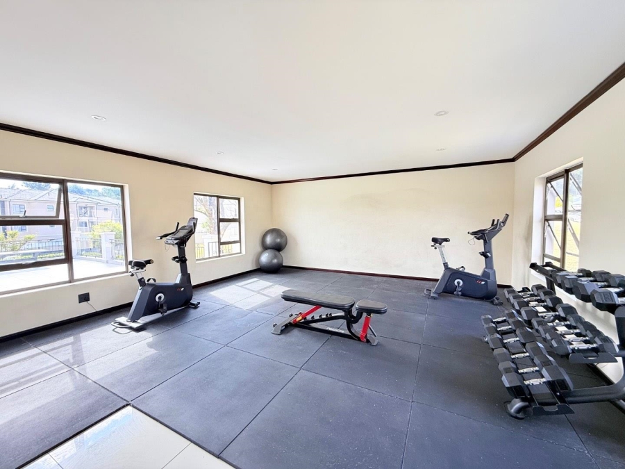 4 Bedroom Property for Sale in Carlswald Gauteng