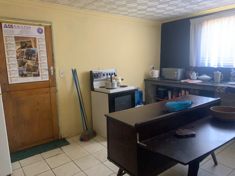 3 Bedroom Property for Sale in Chiawelo Gauteng