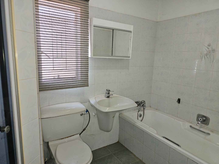 To Let 2 Bedroom Property for Rent in Brooklyn Gauteng