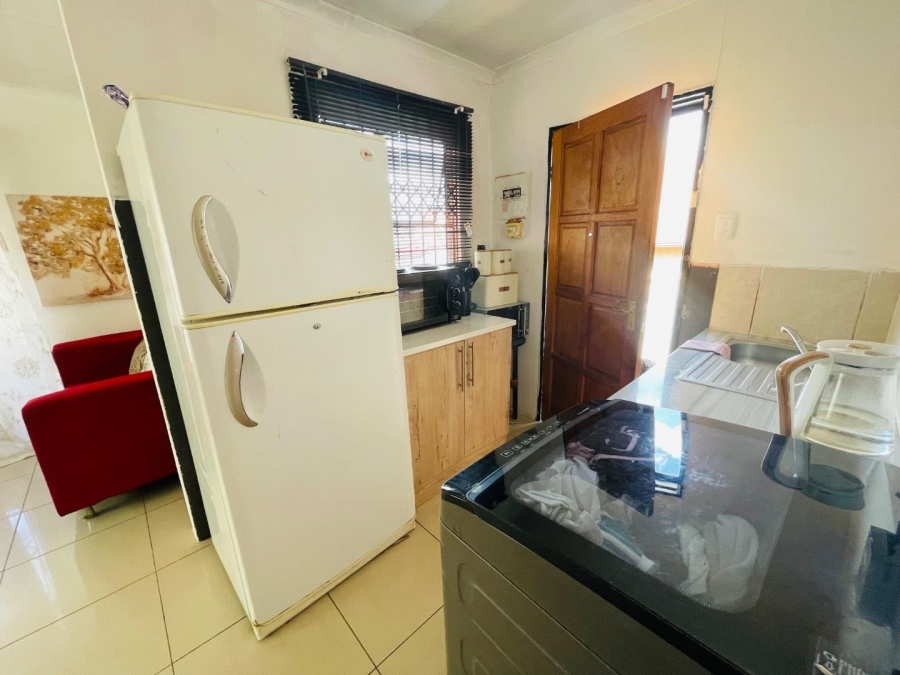 To Let 3 Bedroom Property for Rent in Groblerpark Gauteng