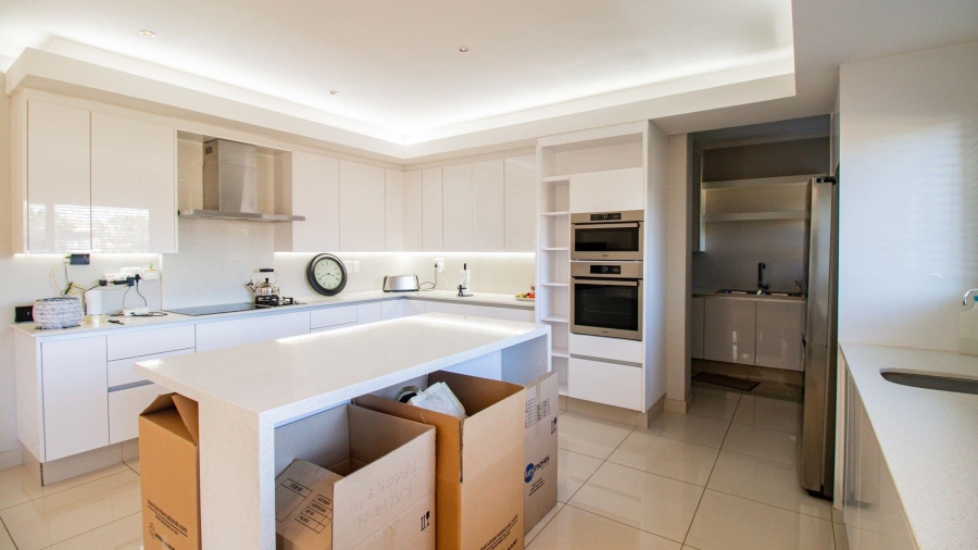 4 Bedroom Property for Sale in La Como Lifestyle Estate Gauteng