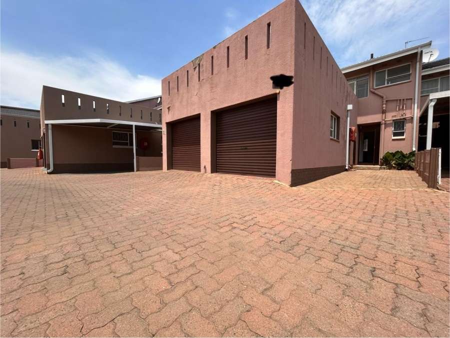 2 Bedroom Property for Sale in Brackenhurst Gauteng