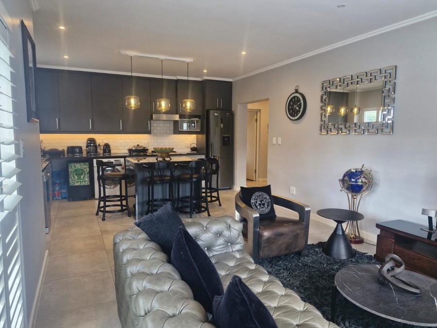 2 Bedroom Property for Sale in Morningside Gauteng