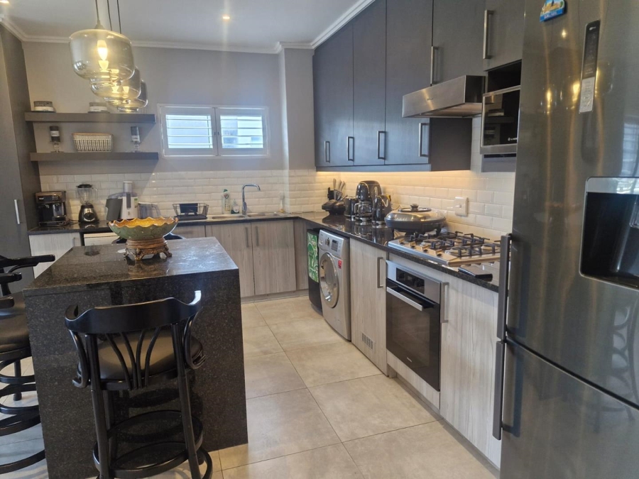 2 Bedroom Property for Sale in Morningside Gauteng