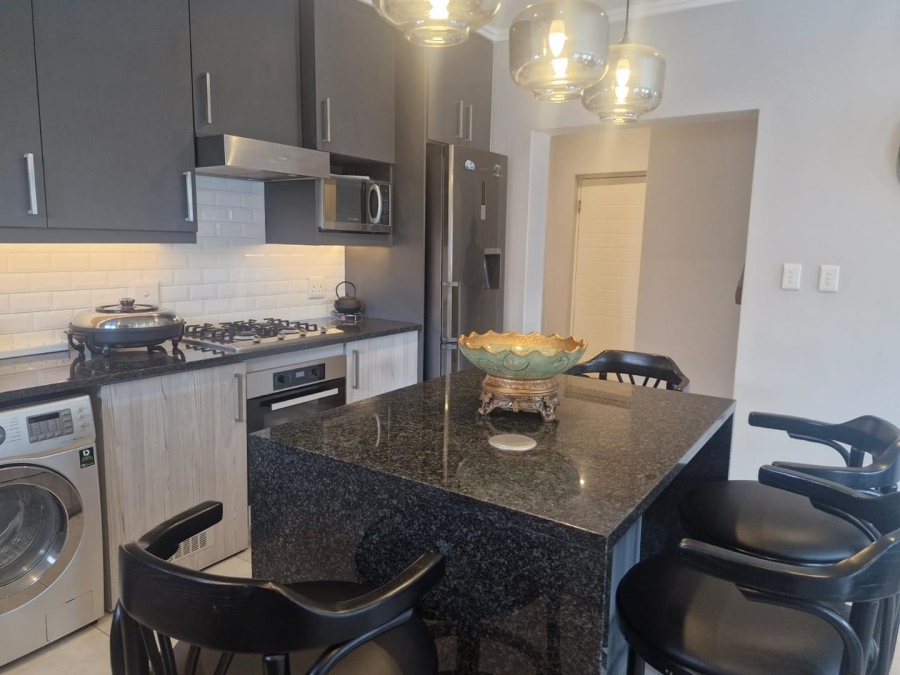 2 Bedroom Property for Sale in Morningside Gauteng