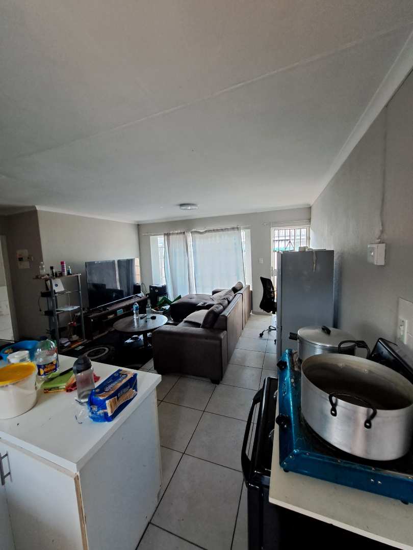 2 Bedroom Property for Sale in Birch Acres Gauteng